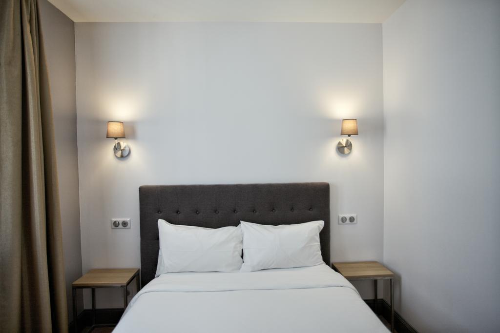 Hotel Henri IV Nérac Dış mekan fotoğraf
