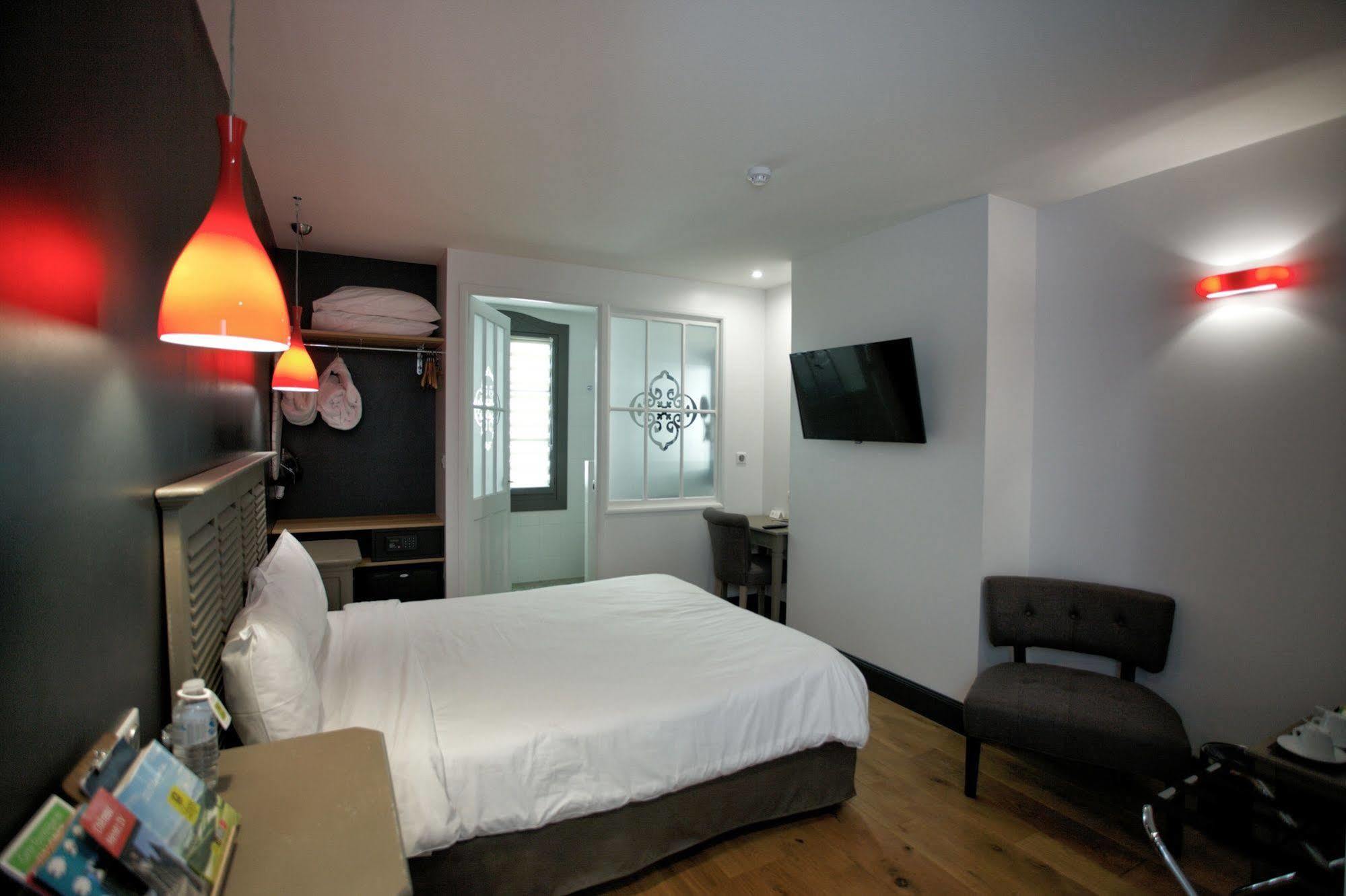 Hotel Henri IV Nérac Dış mekan fotoğraf