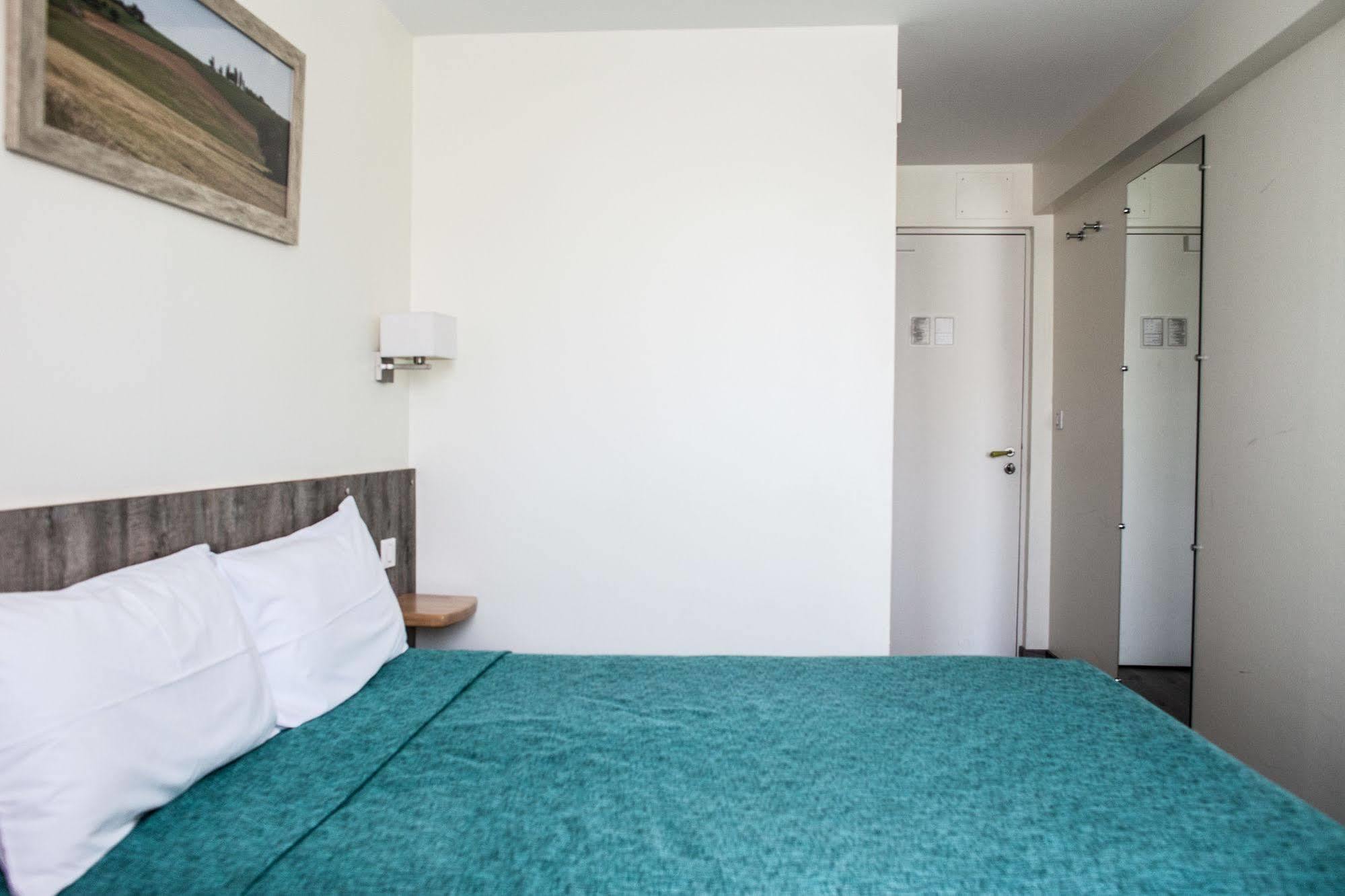 Hotel Henri IV Nérac Dış mekan fotoğraf